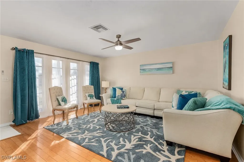1075 Hilltop Drive Naples FL 34103