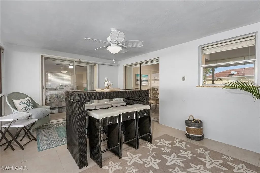 1075 Hilltop Drive Naples FL 34103
