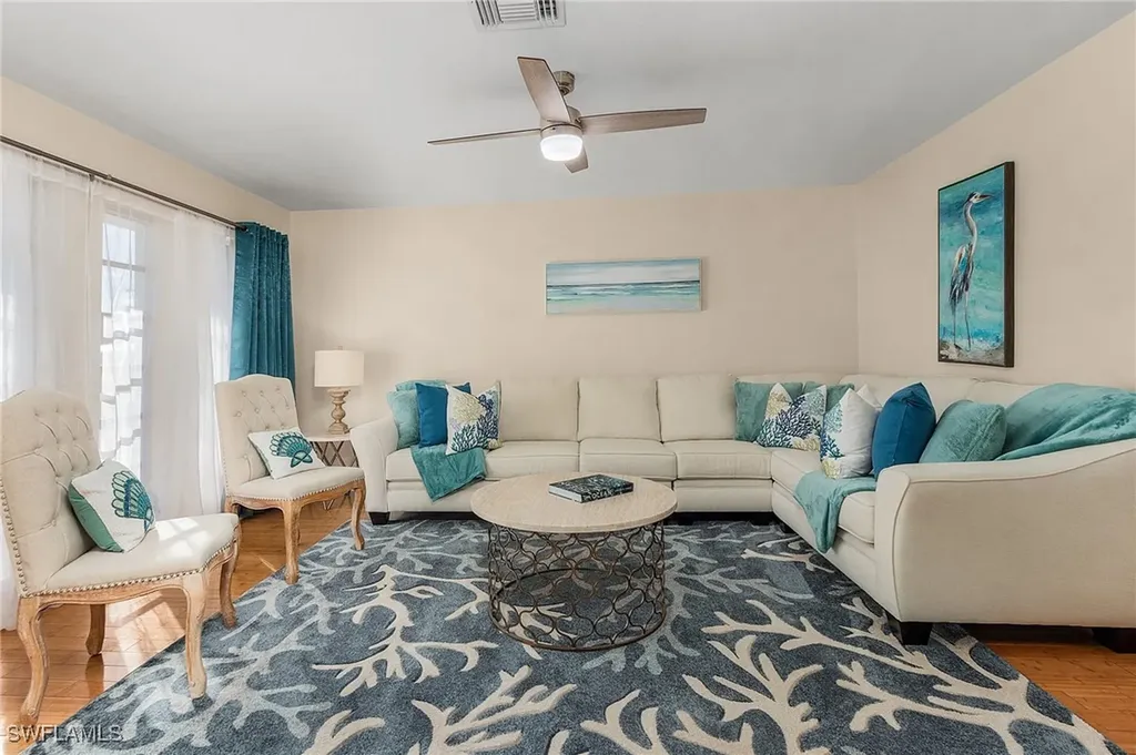 1075 Hilltop Drive Naples FL 34103