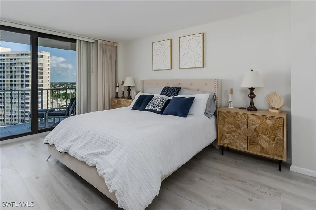 320 Seaview Court Marco Island FL 34145