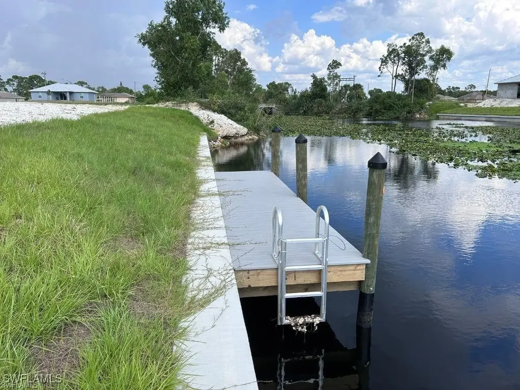 2208 NE 44th Street Cape Coral FL 33909