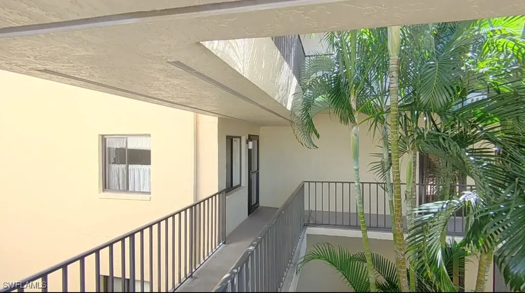 11110 Caravel Circle Fort Myers FL 33908