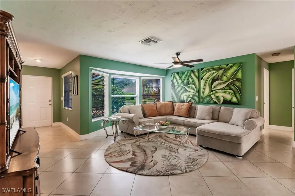 472 Palm River Boulevard Naples FL 34110