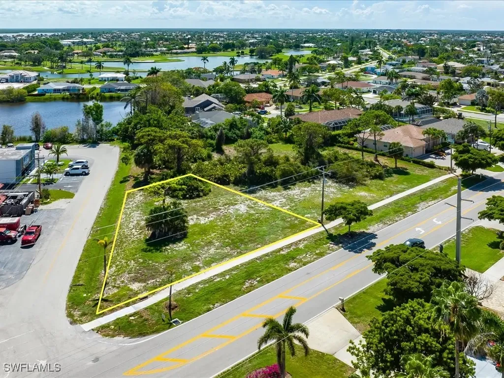 395 Bald Eagle Drive Marco Island FL 34145