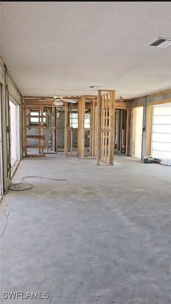 4537 E Riverside Drive Fort Myers FL 33905