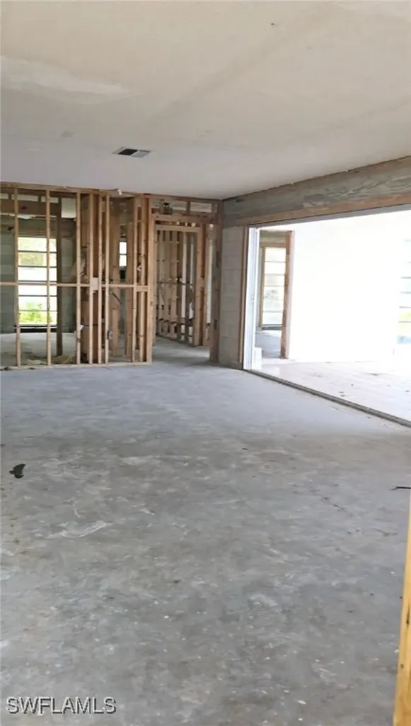 4537 E Riverside Drive Fort Myers FL 33905