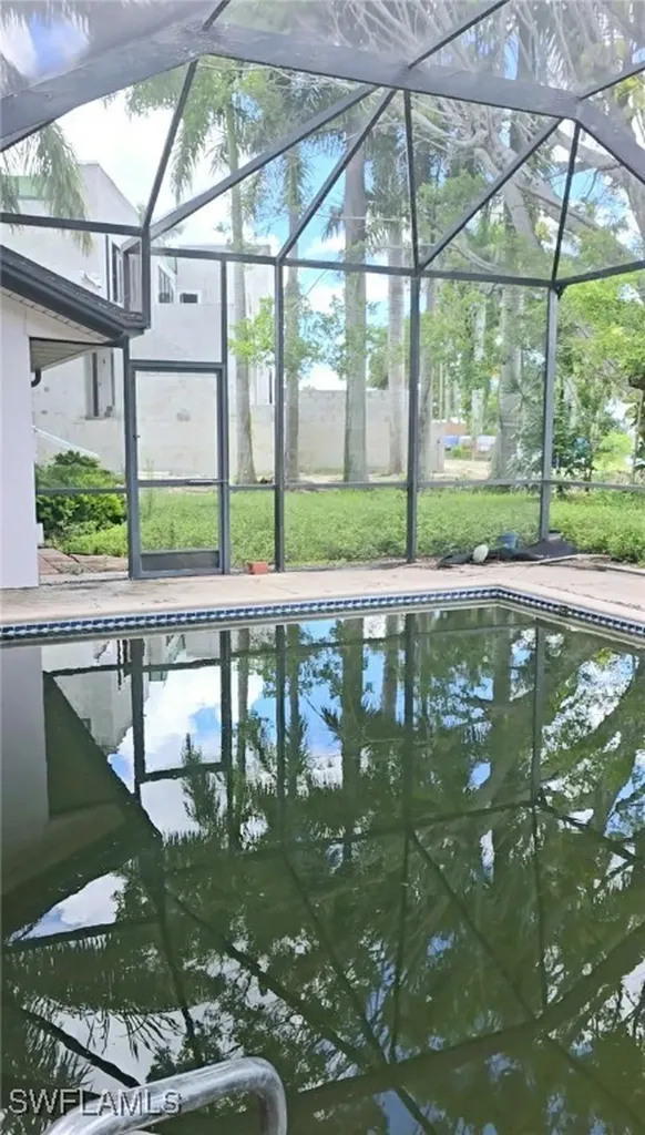 4537 E Riverside Drive Fort Myers FL 33905