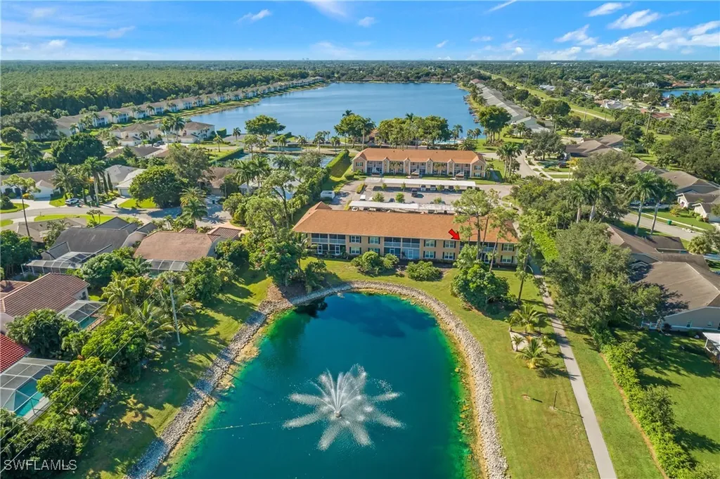 2250 W Crown Pointe Boulevard Naples FL 34112