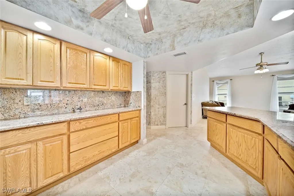 3908 SE 3rd Avenue Cape Coral FL 33904