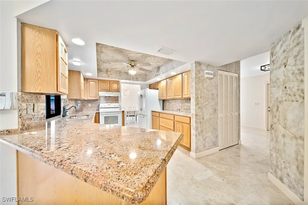 3908 SE 3rd Avenue Cape Coral FL 33904