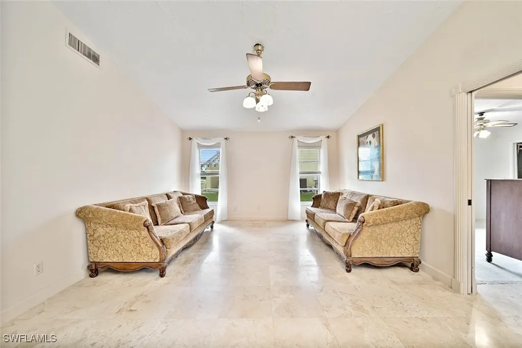 3908 SE 3rd Avenue Cape Coral FL 33904