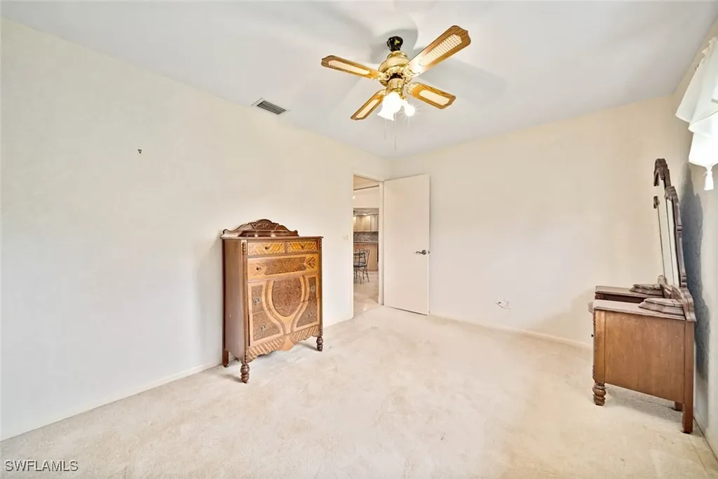 3908 SE 3rd Avenue Cape Coral FL 33904