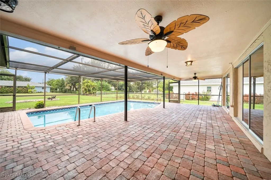 3908 SE 3rd Avenue Cape Coral FL 33904