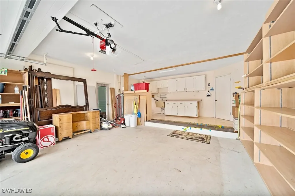 3908 SE 3rd Avenue Cape Coral FL 33904