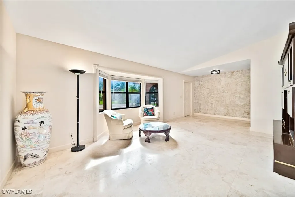 3908 SE 3rd Avenue Cape Coral FL 33904