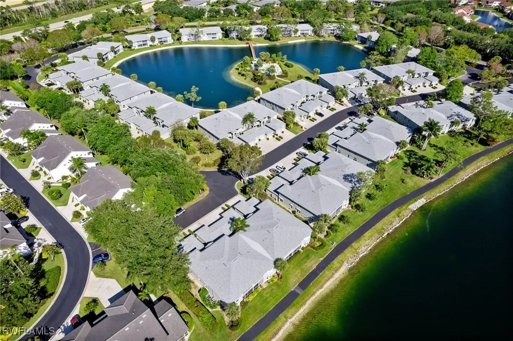 850 New Waterford Drive Naples FL 34104