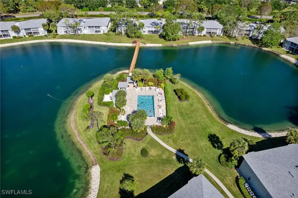 850 New Waterford Drive Naples FL 34104