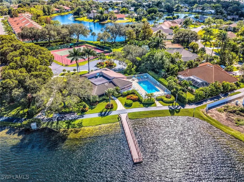 850 New Waterford Drive Naples FL 34104
