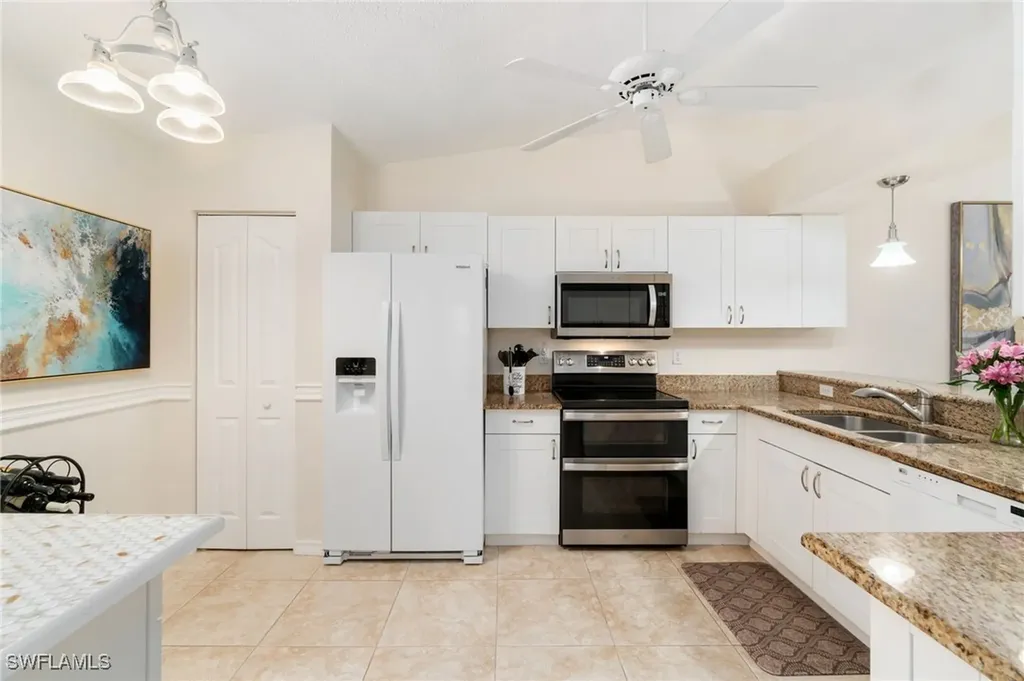 850 New Waterford Drive Naples FL 34104