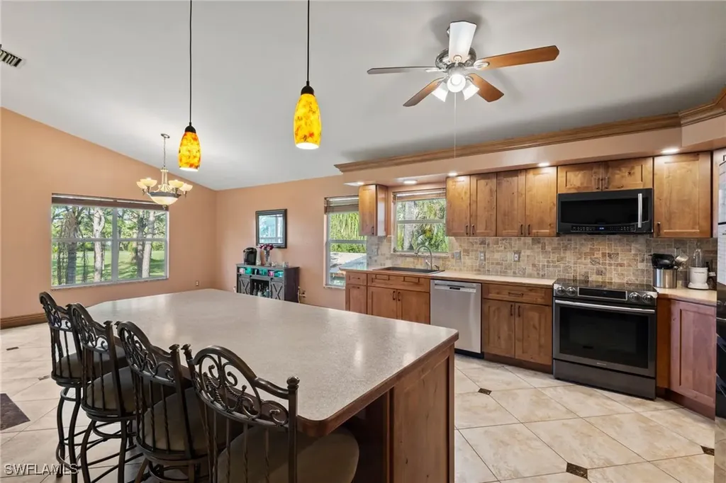 10610 Habitat Trail Bokeelia FL 33922