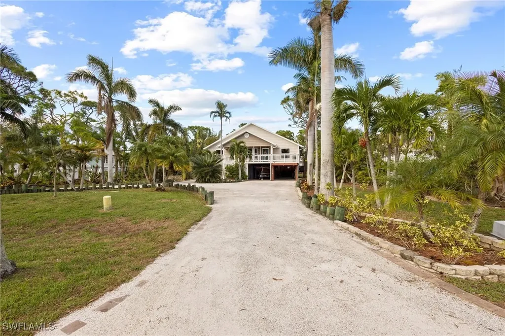 10610 Habitat Trail Bokeelia FL 33922
