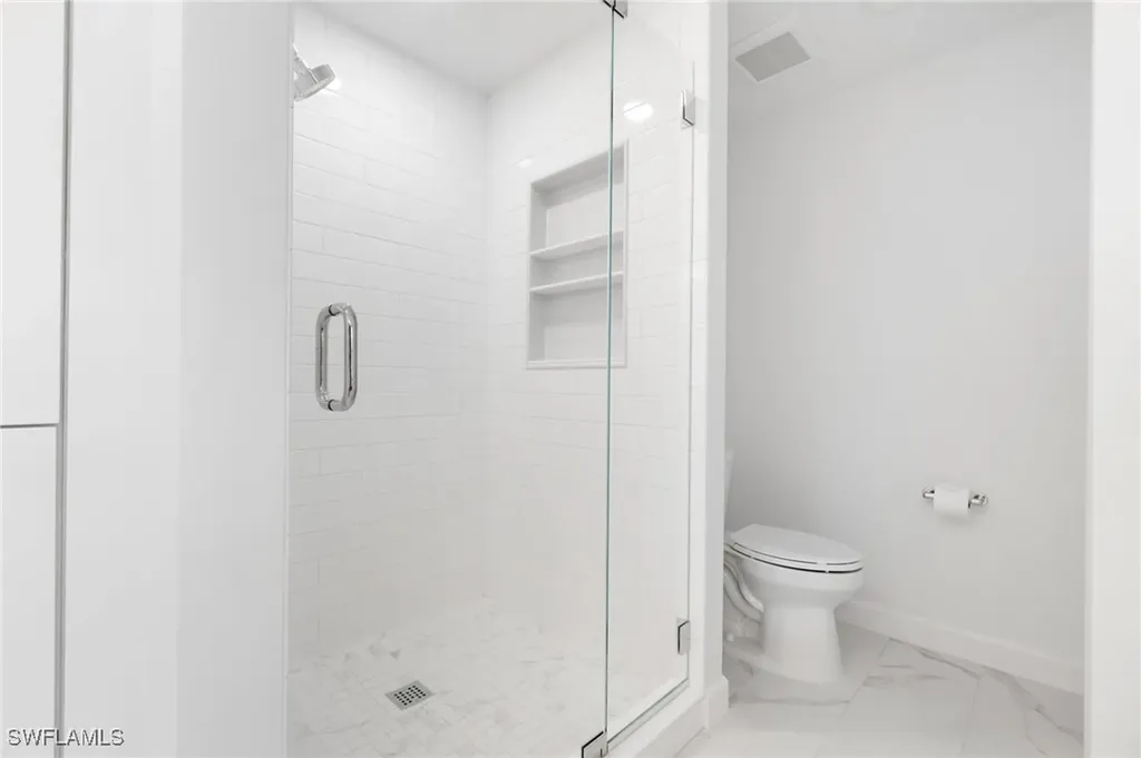 2427 Ravenna Blvd, #101 Naples FL 34109