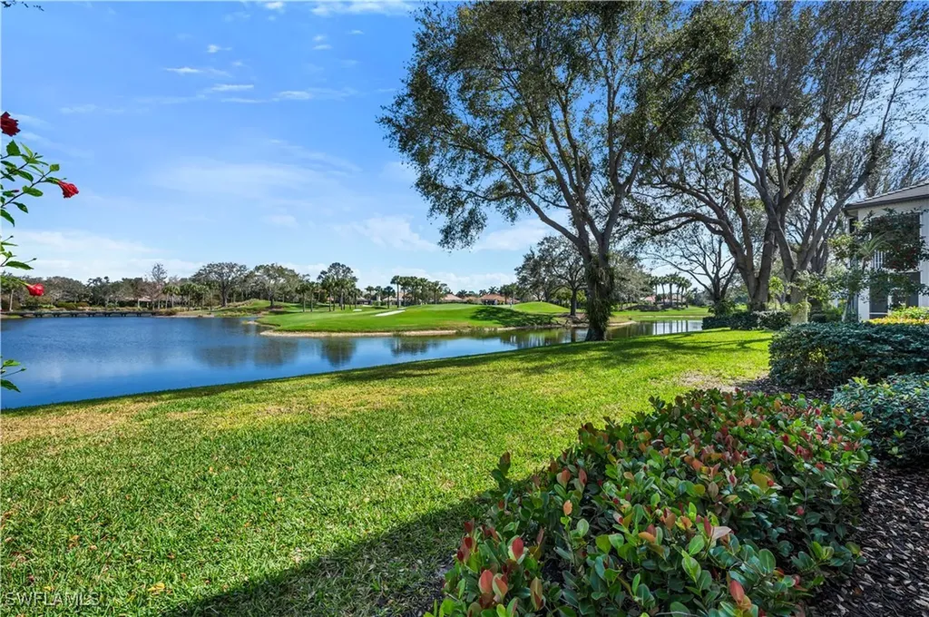 2427 Ravenna Blvd, #101 Naples FL 34109
