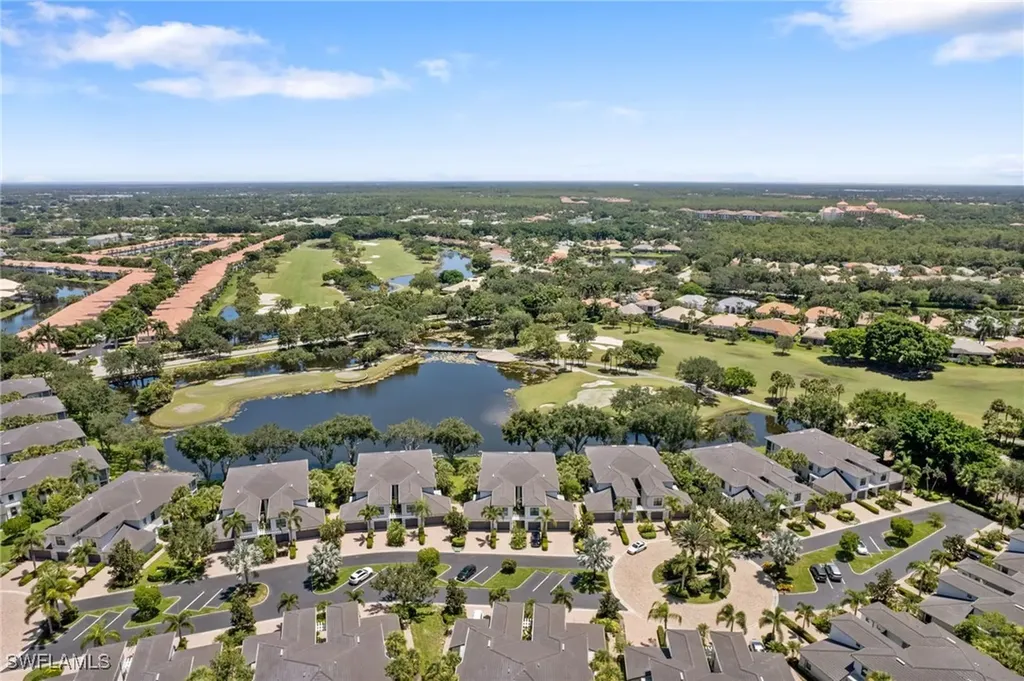 2427 Ravenna Blvd, #101 Naples FL 34109