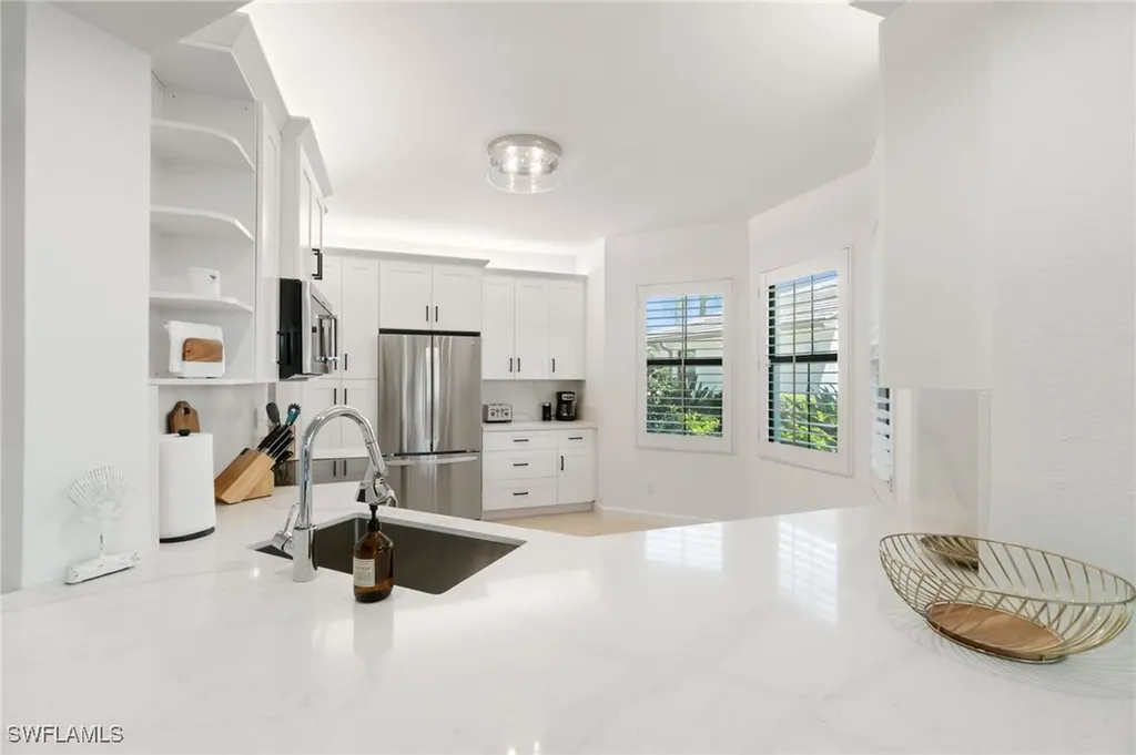 2427 Ravenna Blvd, #101 Naples FL 34109