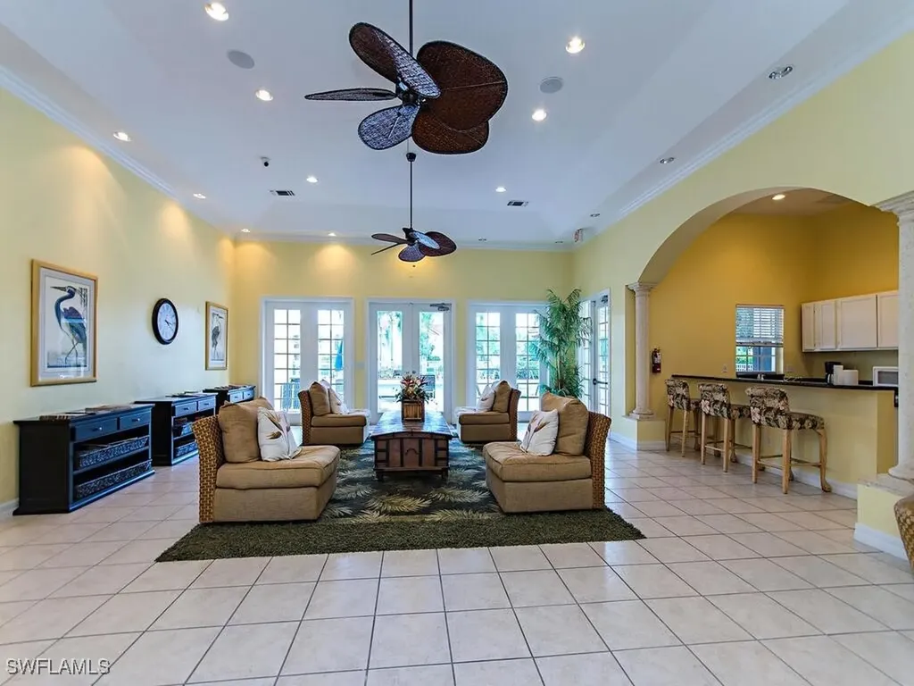 4690 Saint Croix Lane Naples FL 34109