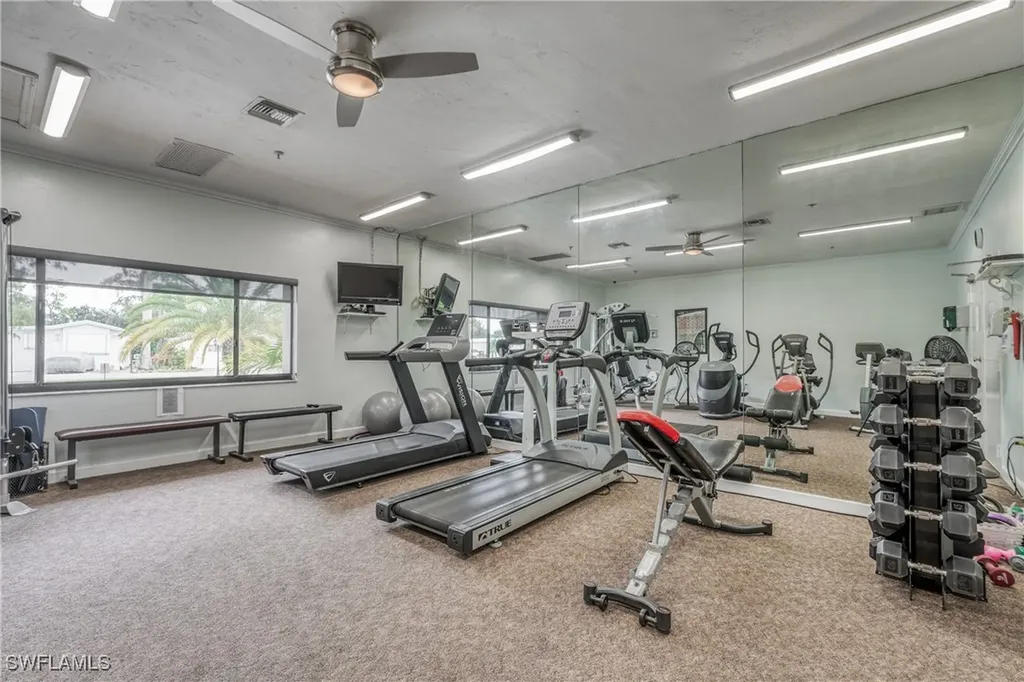 178 Panther Pass Circle Naples FL 34114