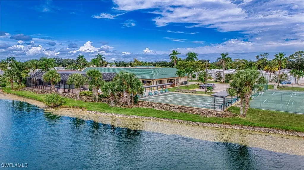 178 Panther Pass Circle Naples FL 34114