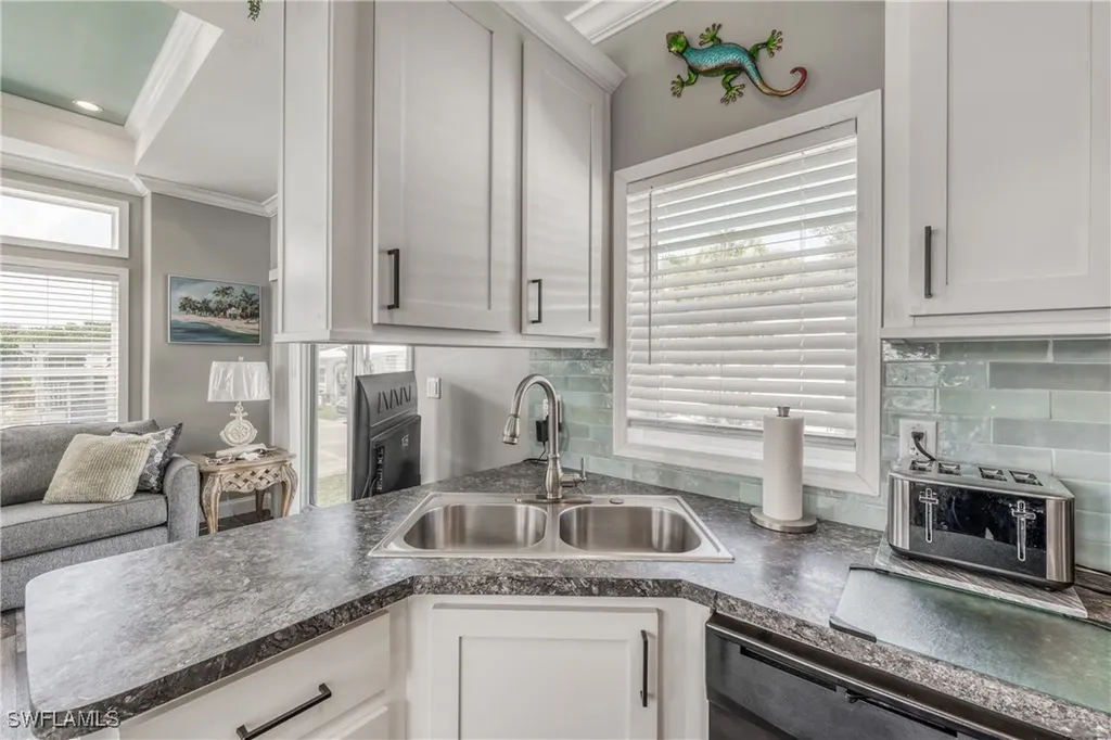 178 Panther Pass Circle Naples FL 34114