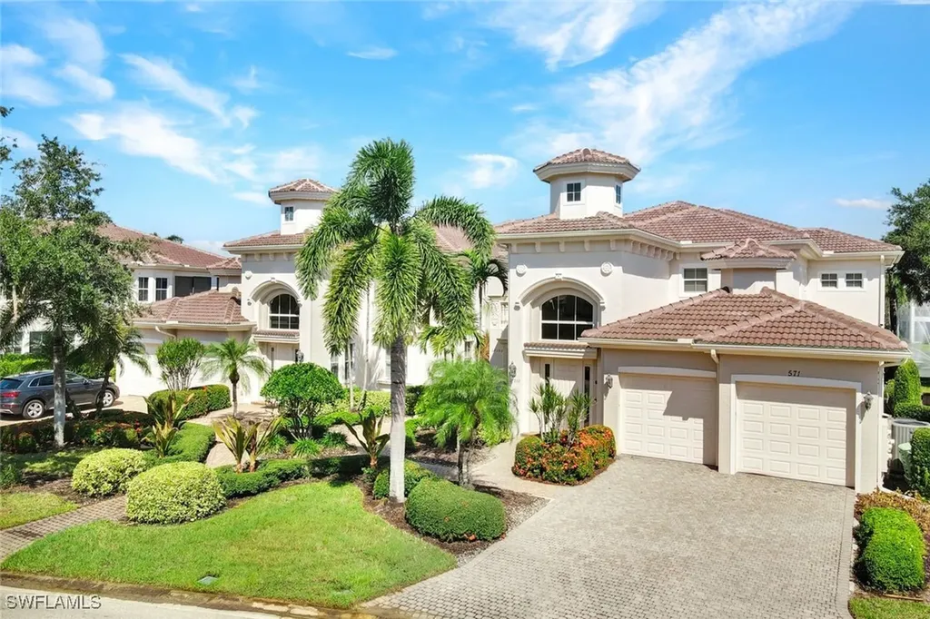 571 Avellino Isle Circle Naples FL 34119
