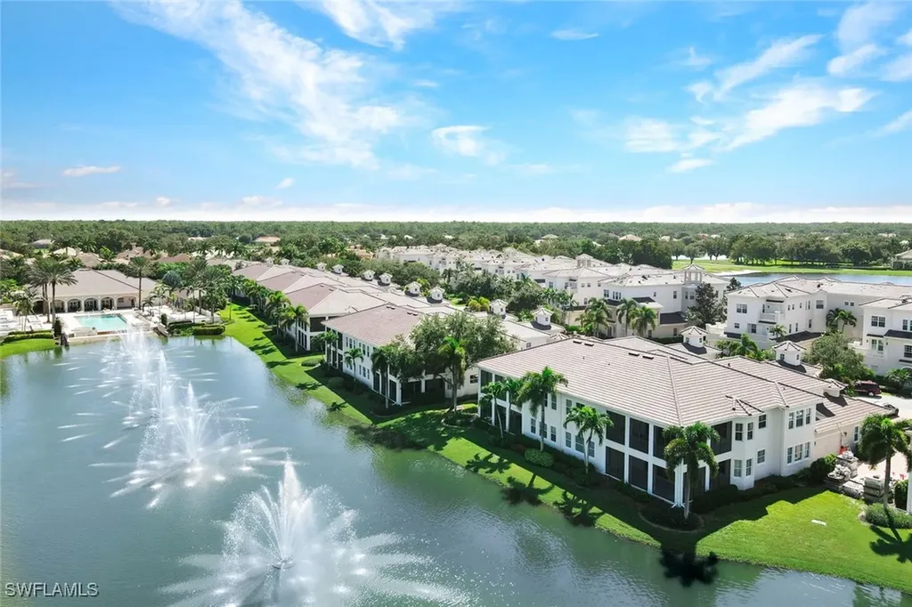 571 Avellino Isle Circle Naples FL 34119