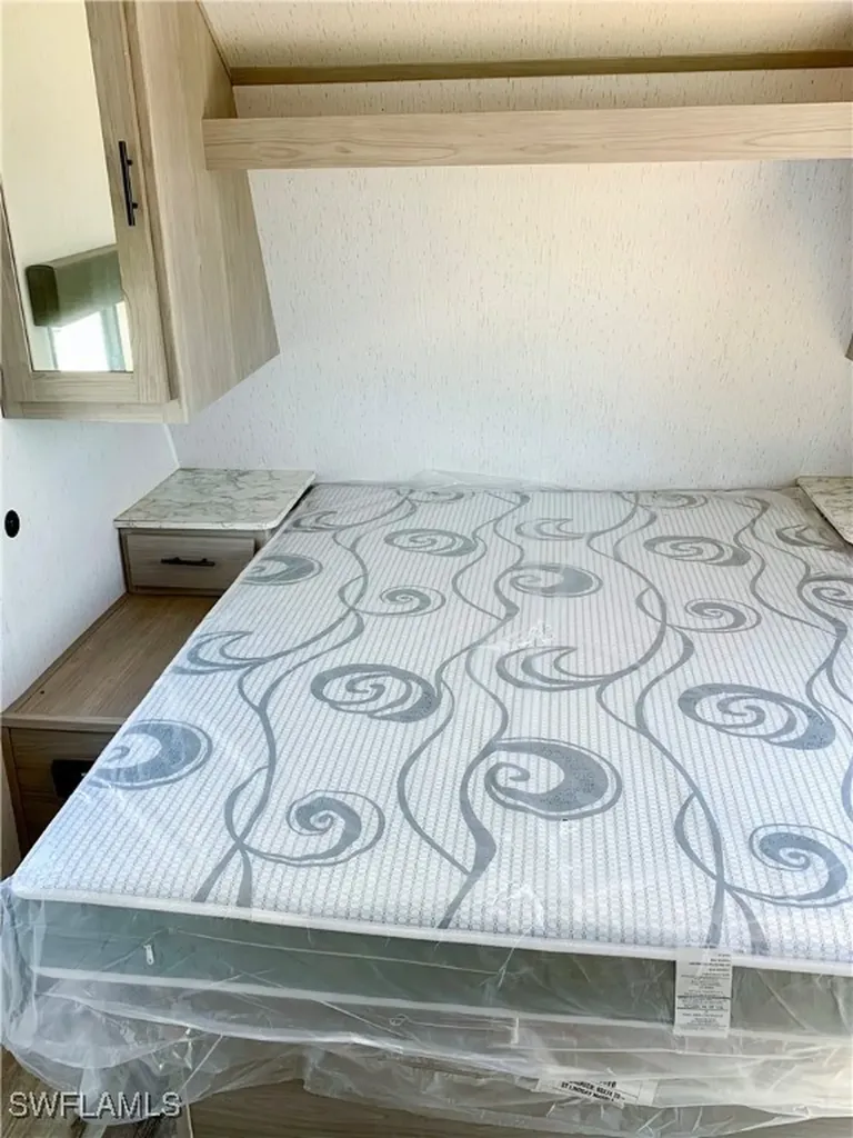 19681 Summerlin #23 Road Fort Myers FL 33908