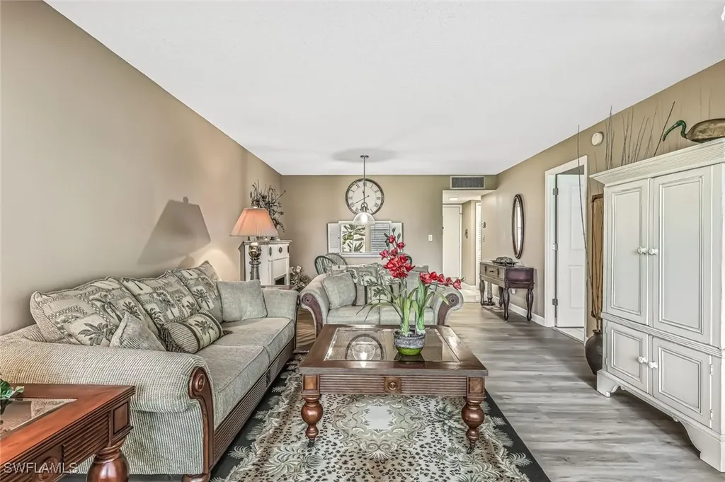 1828 Pine Valley Drive Fort Myers FL 33907