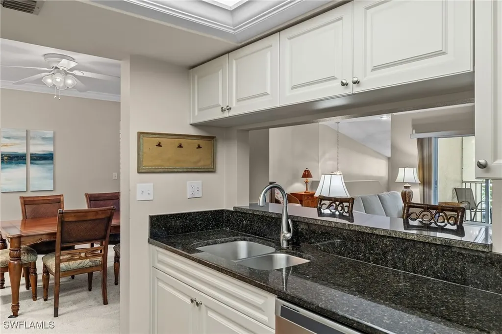 5817 Glencove Drive Naples FL 34108