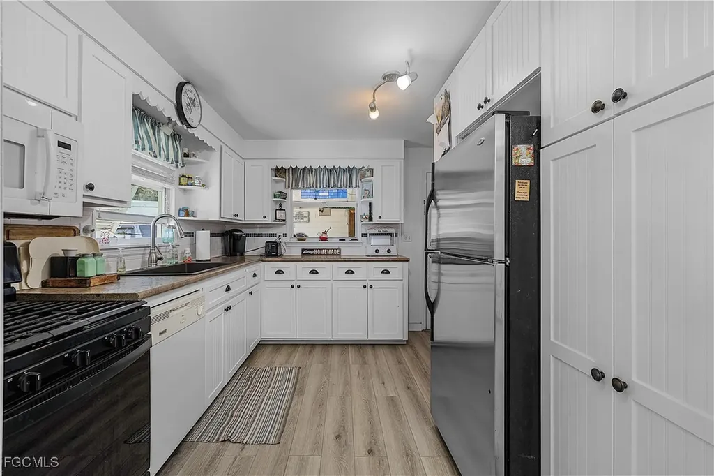 15925 Quail Trail Bokeelia FL 33922