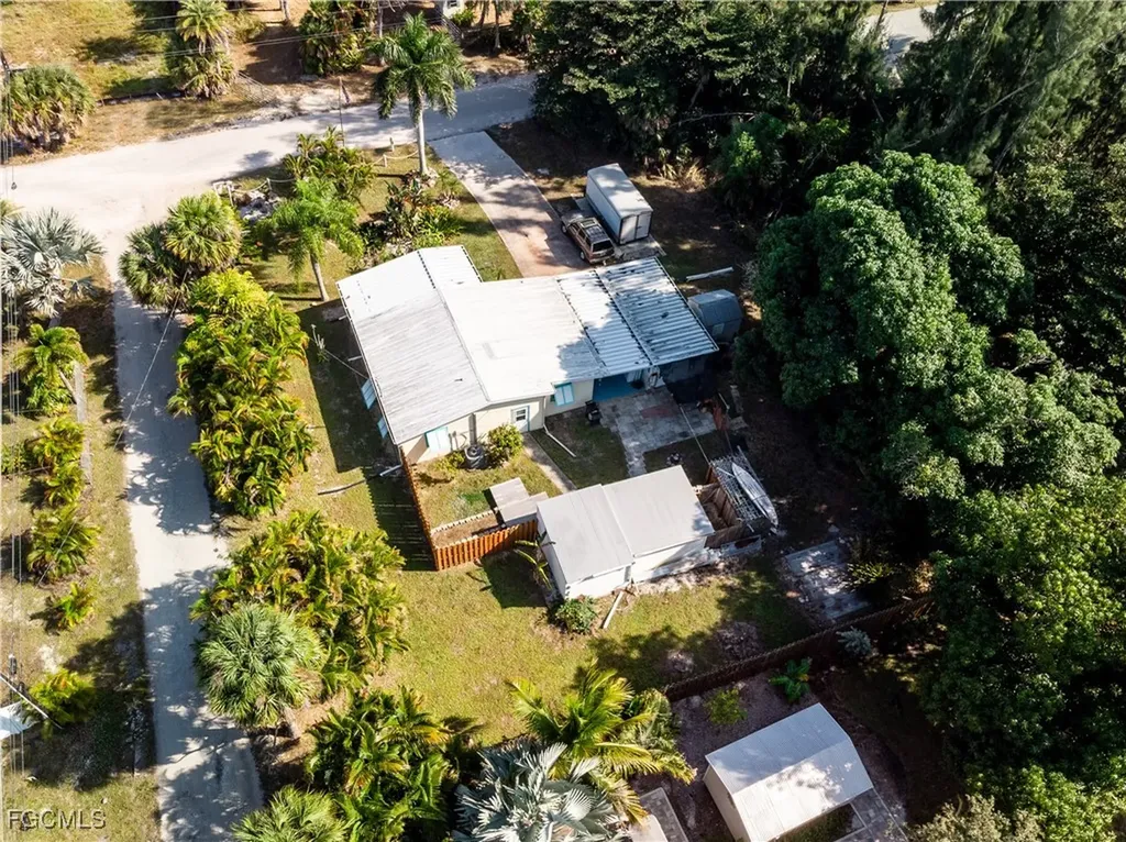 15925 Quail Trail Bokeelia FL 33922