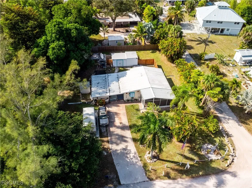 15925 Quail Trail Bokeelia FL 33922