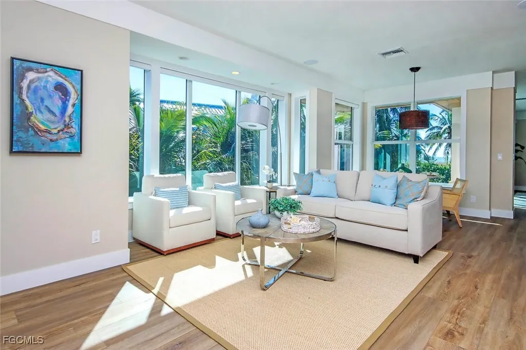 5071 Joewood Drive Sanibel FL 33957