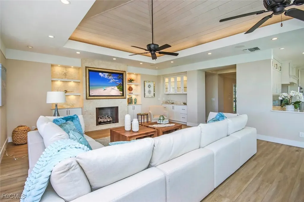 5071 Joewood Drive Sanibel FL 33957