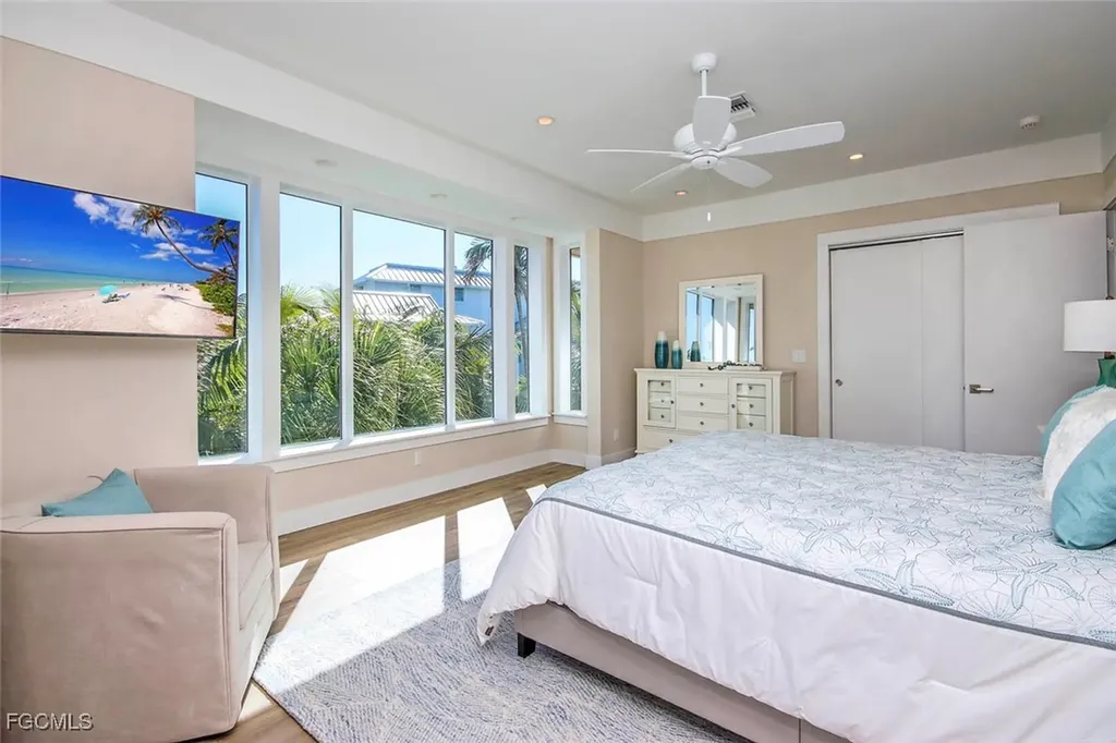 5071 Joewood Drive Sanibel FL 33957