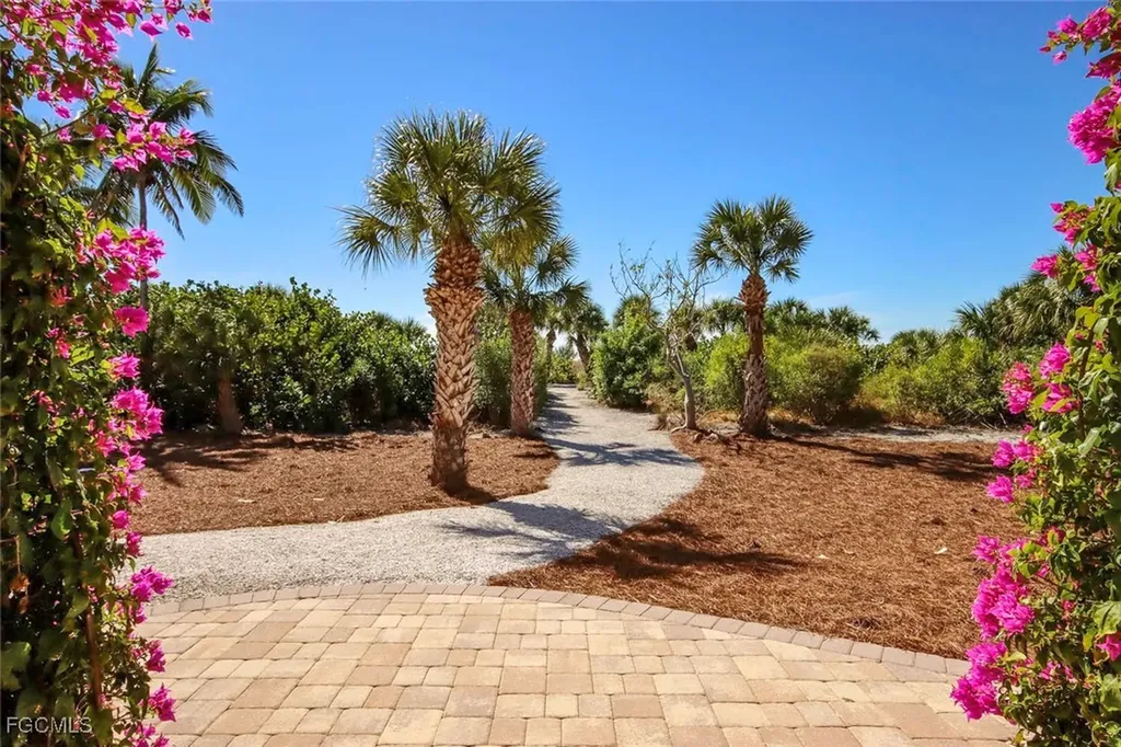 5071 Joewood Drive Sanibel FL 33957
