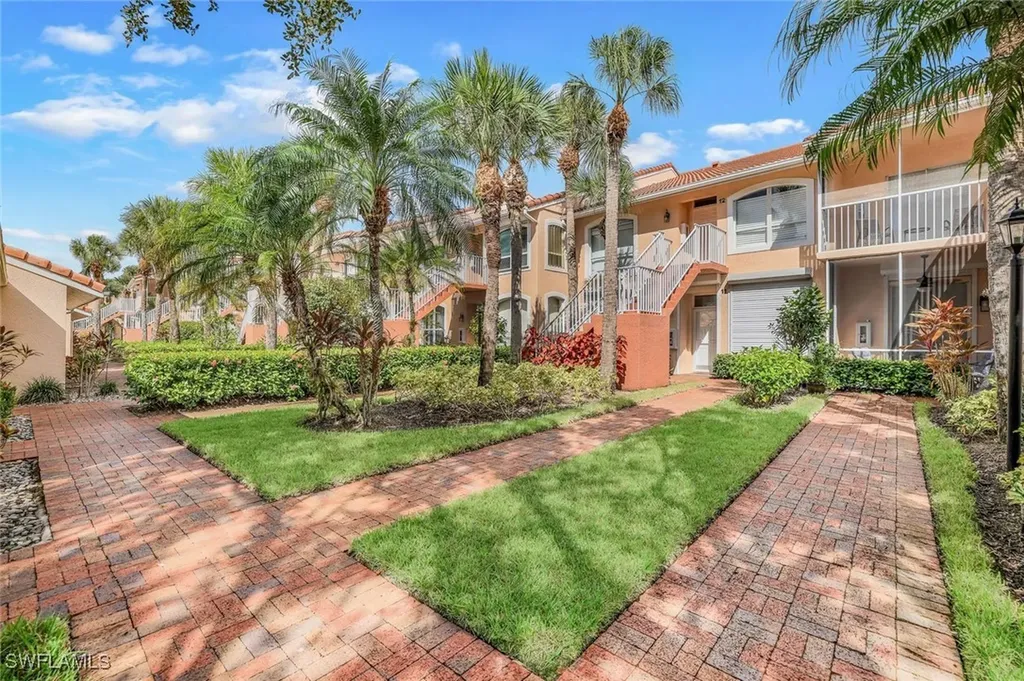 1972 Cascades Drive Naples FL 34112