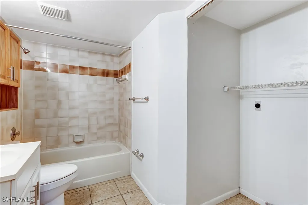 618 Gerald Avenue Lehigh Acres FL 33936