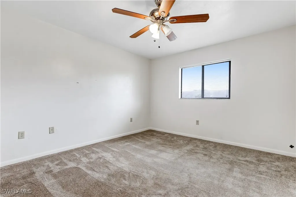 618 Gerald Avenue Lehigh Acres FL 33936