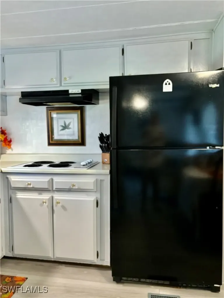 221 Shrub Lane N North Fort Myers FL 33917