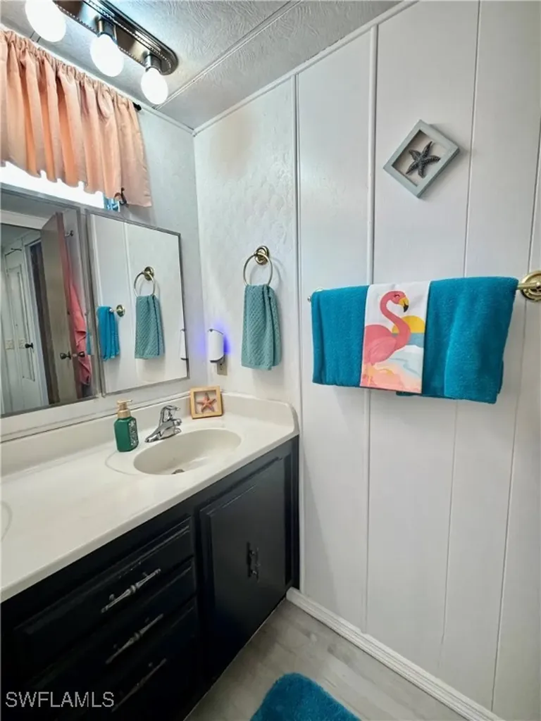 221 Shrub Lane N North Fort Myers FL 33917